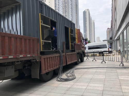 西城低温环境下，柴油发电机组电池充满电的具体时间受哪些因素影响？