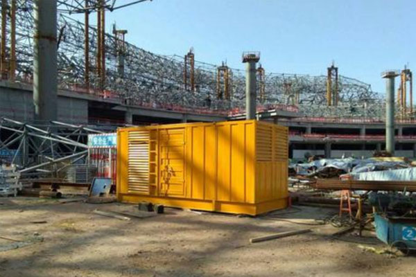 西城发电机出租如何判断空气滤清器是否需要更换？