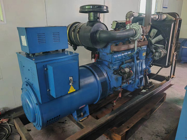 西城100kW柴油发电机组使用多级机油有哪些优缺点？